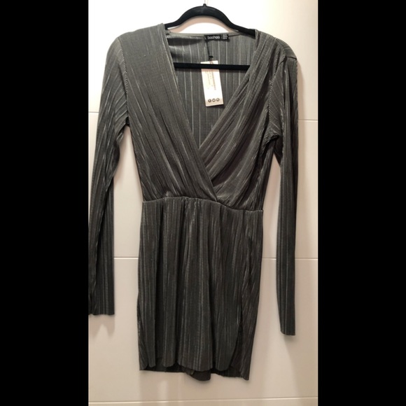 SILKY GRAYISH GREEN PLUNGE ROMPER - Picture 1 of 2